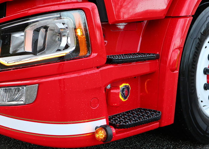 Illuminated Scania LED Emblem - Amber