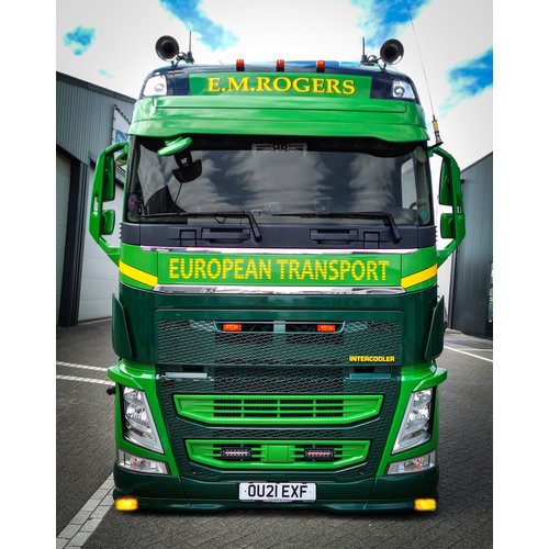 Bumper Spoiler for Volvo FH4/4B | Type 2 | 9cm Deeper | 2x Yellow Talmu