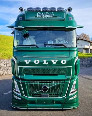 Sunvisor for Volvo FH Aero