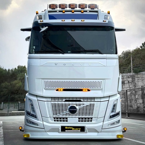 [2VFAEOST2TLG] Bumper Spoiler for Volvo Aero | Type 2 | 2x Yellow Talmu