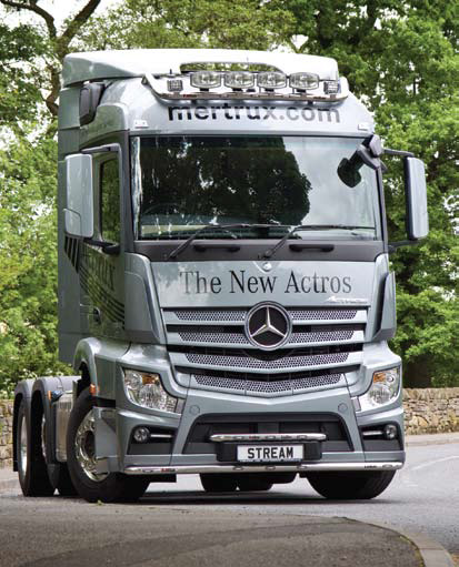 [82MBLS14/A] St. Steel LoBar for Mercedes Actros MP4 Giga, Big & StreamSpace - with Amber LED