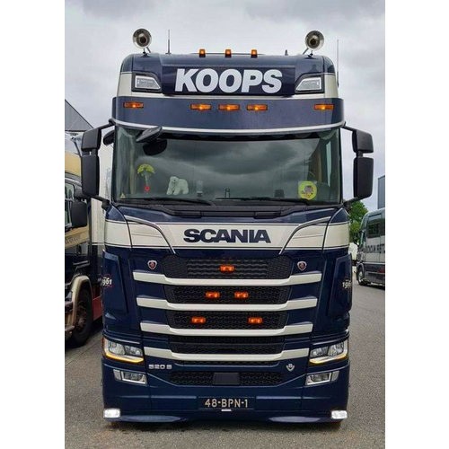 [2SCNGOSXSTLWT3] Bumper Spoiler for Scania NextGen with Low Bumper | Type 3 | 2x White Talmu