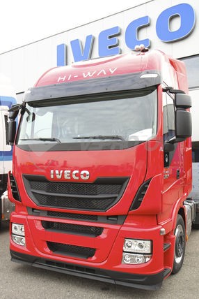 [75139472] Sunvisor for Iveco Stralis Hi-Way